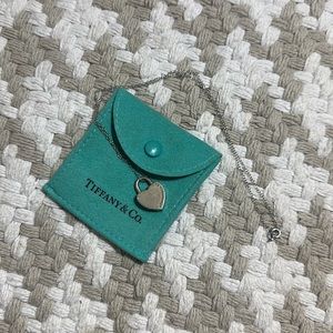 Return to Tiffany Heart Lock Necklace - Silver